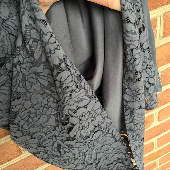 Sexy floral lace dress with modest cut. Size 12 Madewell - Picture 8 of 12